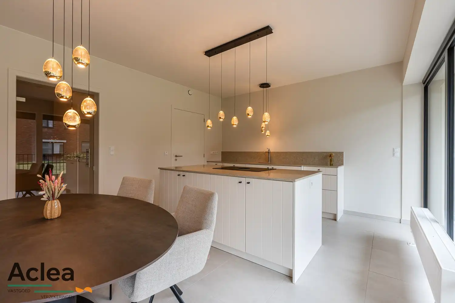 Hoogwaardig afgewerkt appartement met garage en ruim terras foto 7