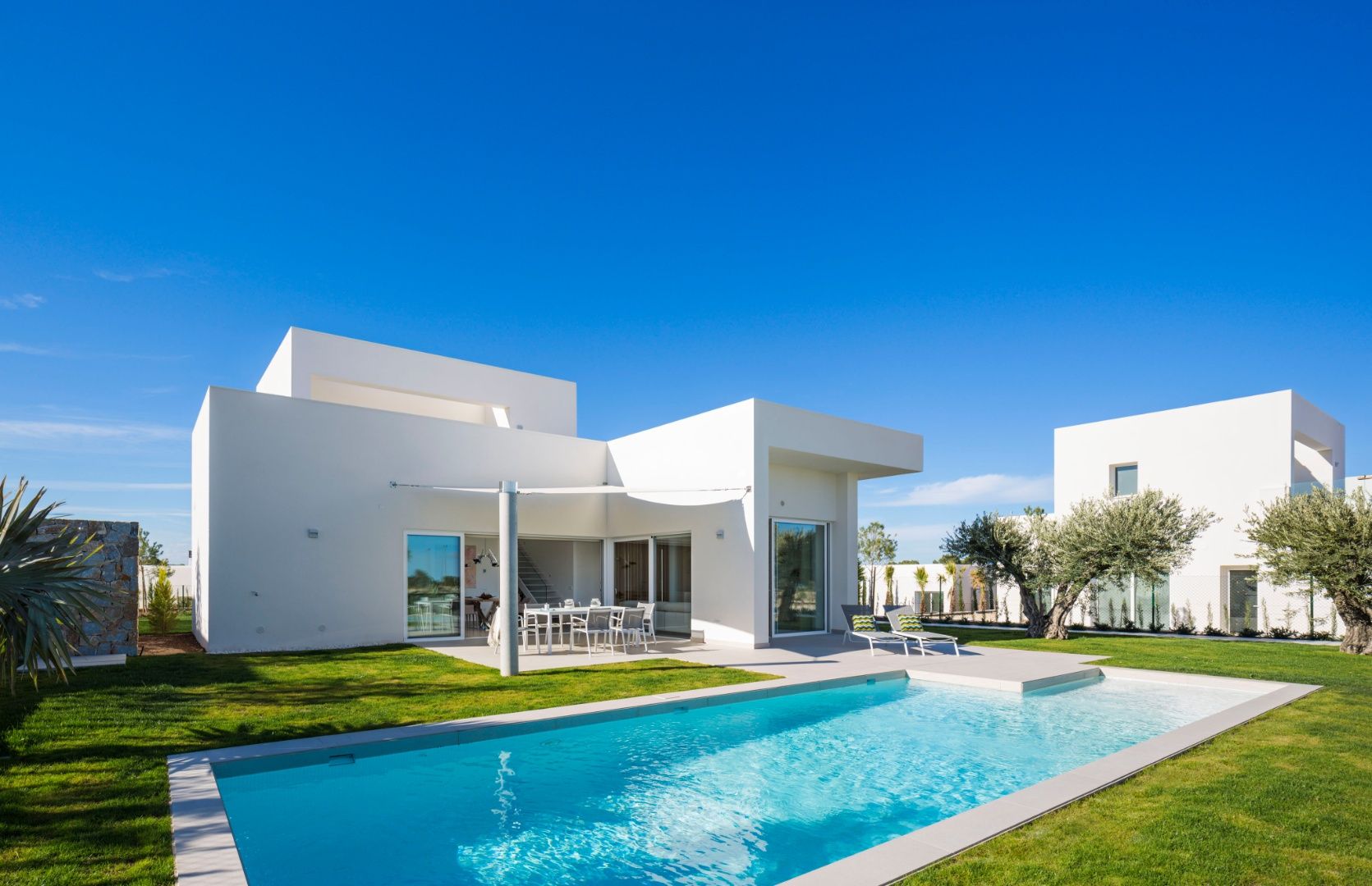 Villa te koop foto 2
