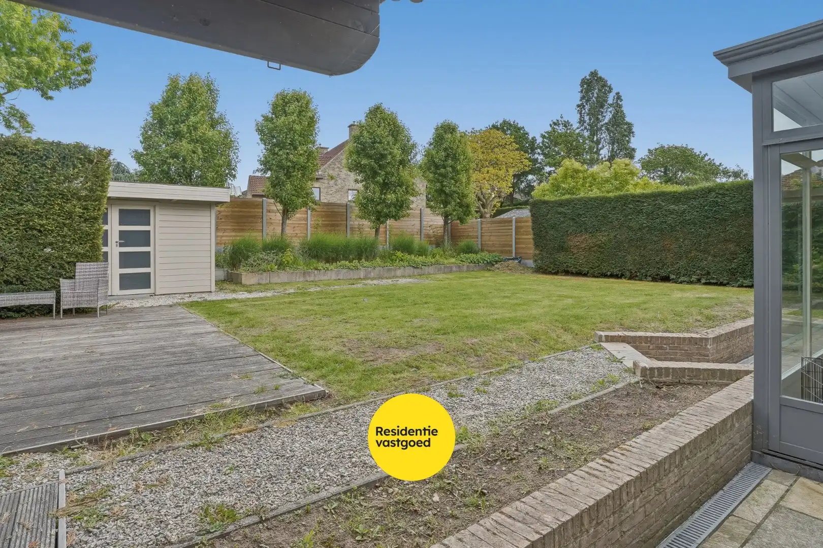 Instapklare alleenstaande woning in residentiële wijk te Aartrijke foto 12