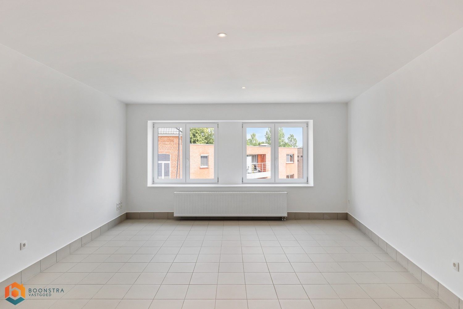 Lichtrijk appartement met 1 slpkr in het centrum van Schriek foto 4