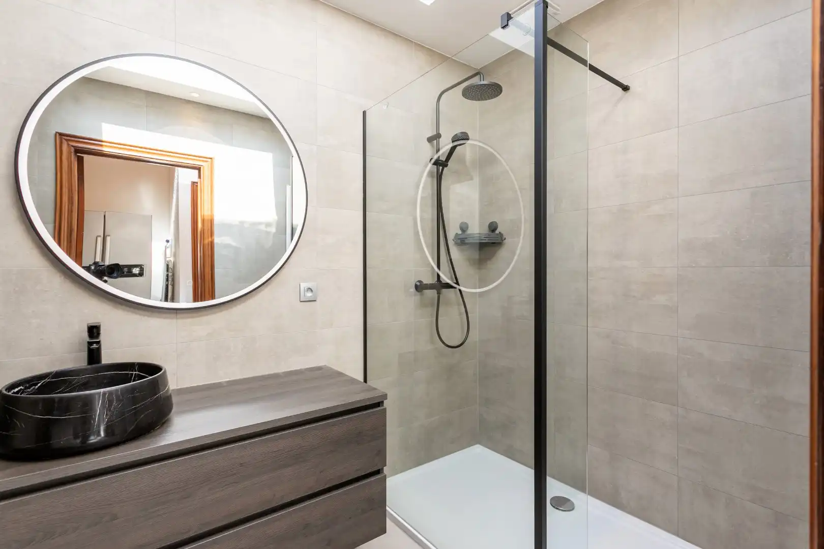 Instapklare woning met 2-3 slpk en tuin foto 8