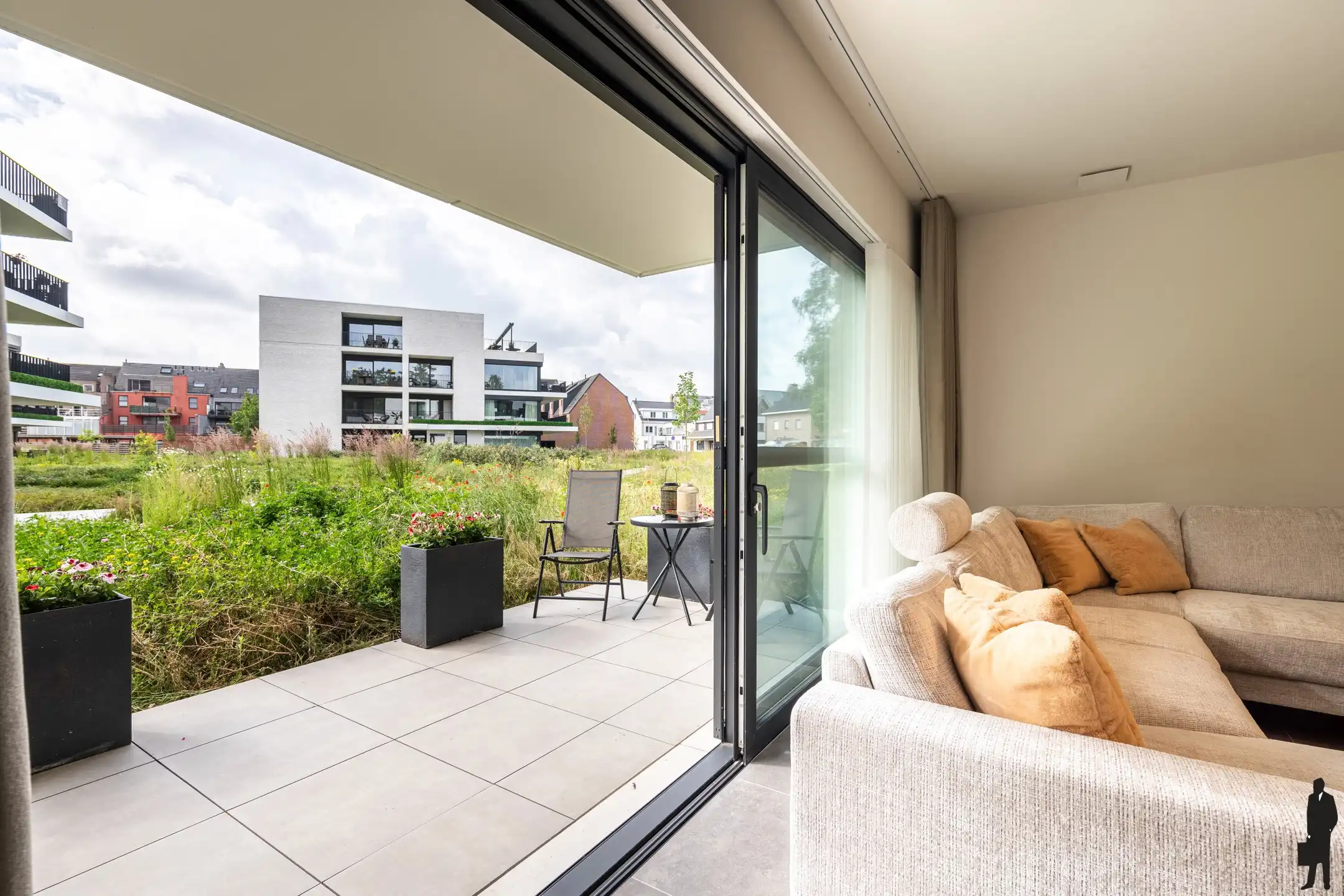 Uitstekend instapklaar appartement met groot terras in Arendonk foto 3