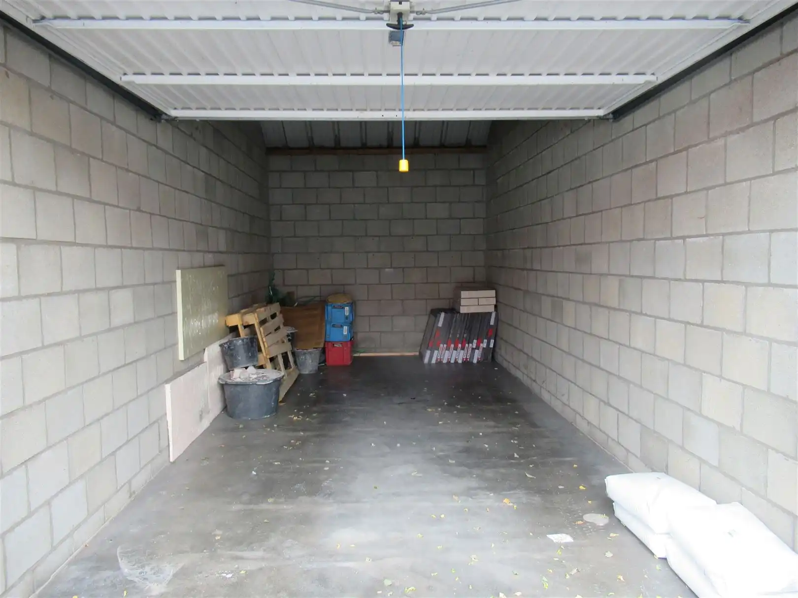 Parking/Garagebox foto 2