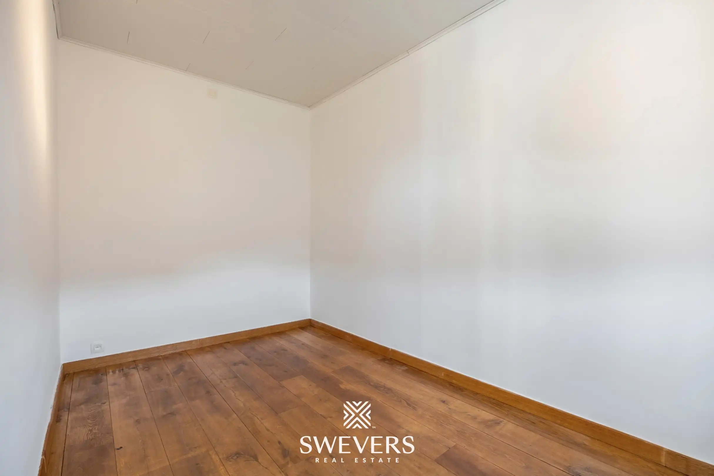 Instapklaar 2-slaapkamer appartement met balkon op rustige ligging foto 11