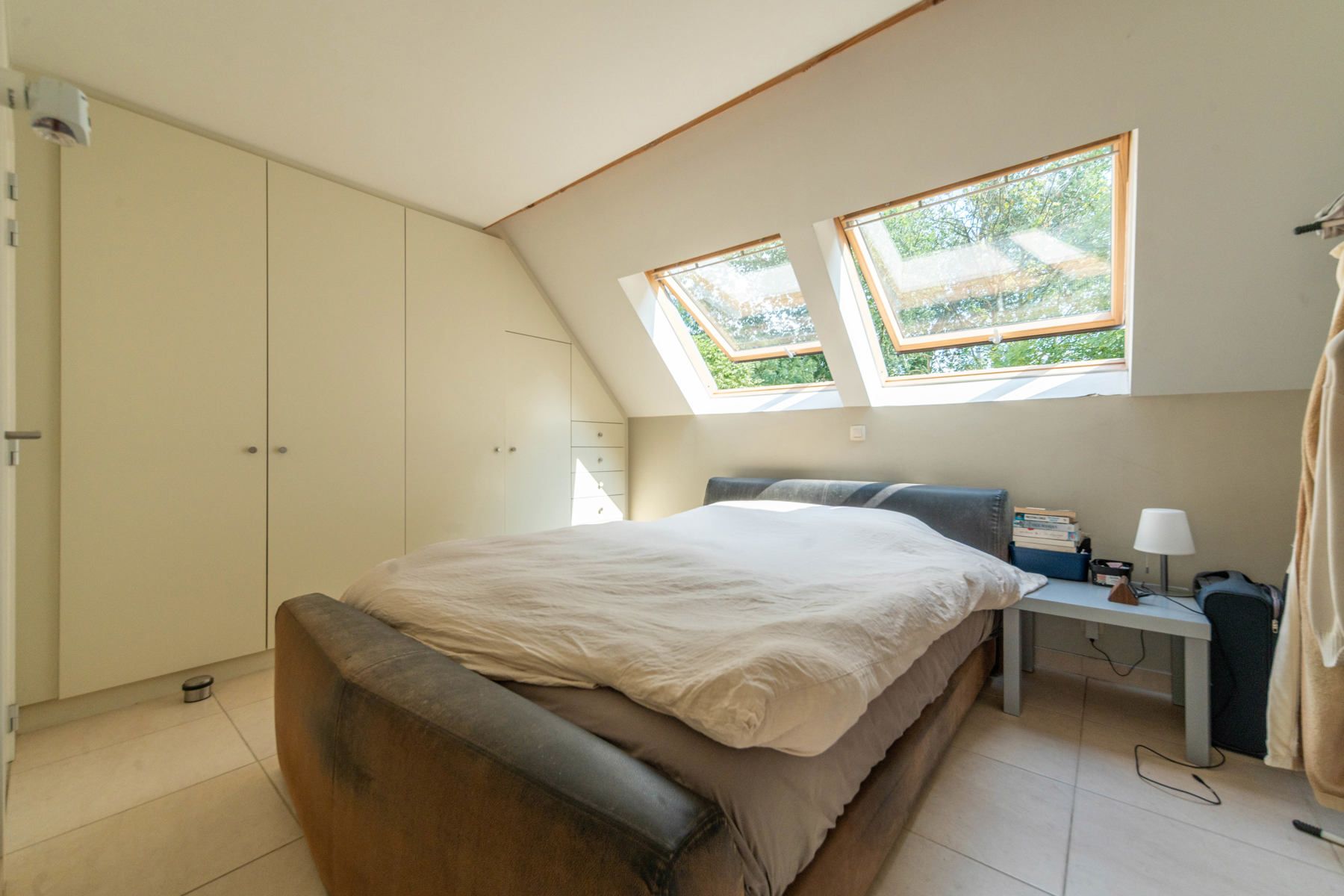 Prachtige penthouse midden in het groen. foto 12