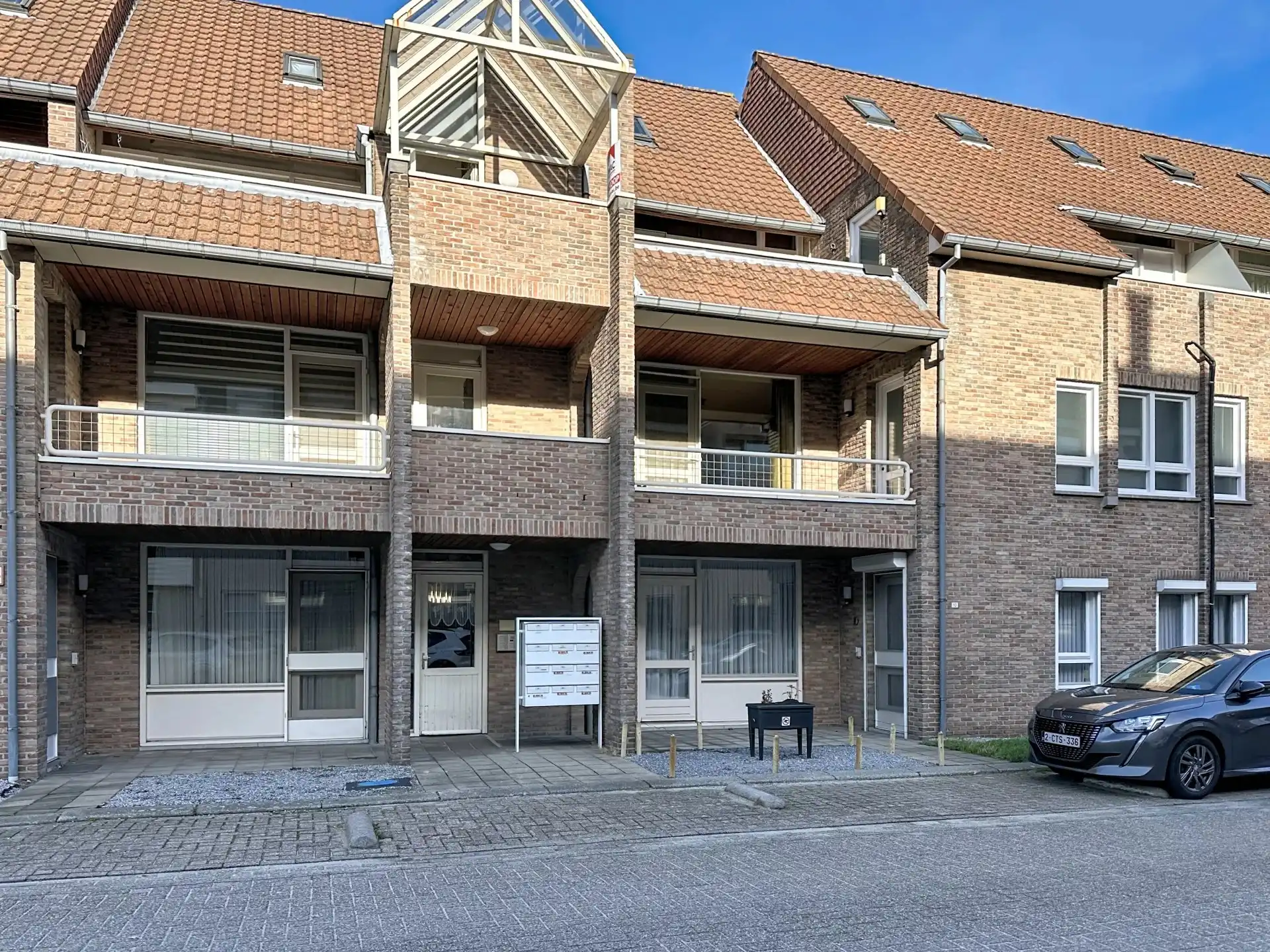 Duplex appartement met 1 slaapkamer, terras en garage. foto 21