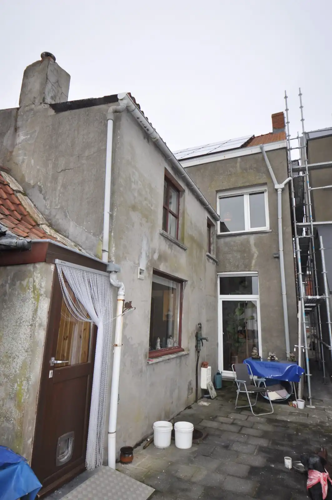 Te renoveren woning met grote zongerichte tuin ! foto 13