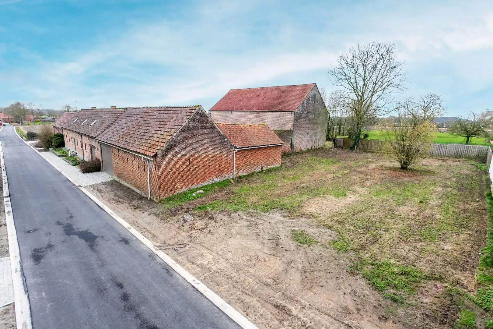 Nieuwbouwwoning met 3 slpk op perceel van 6a40ca foto 16