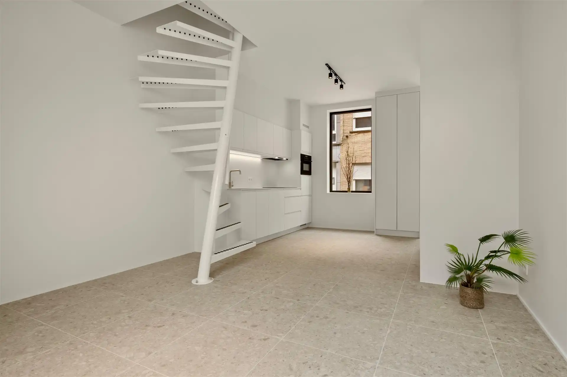 Knappe energiezuinige woning met 3 slpks en stadstuintje foto 11