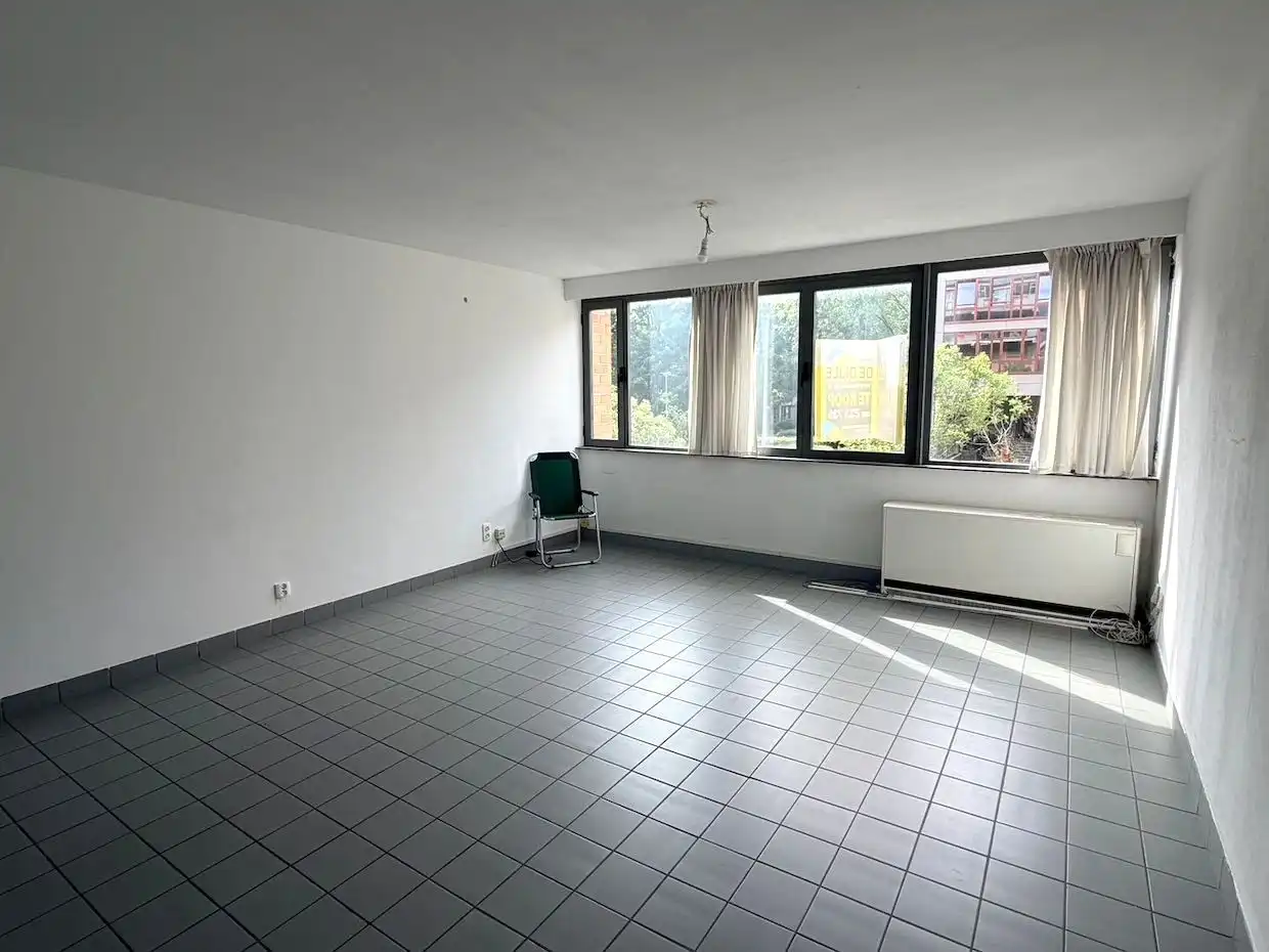 Gunstig gelegen appartement met 1 slaapkamer foto 5