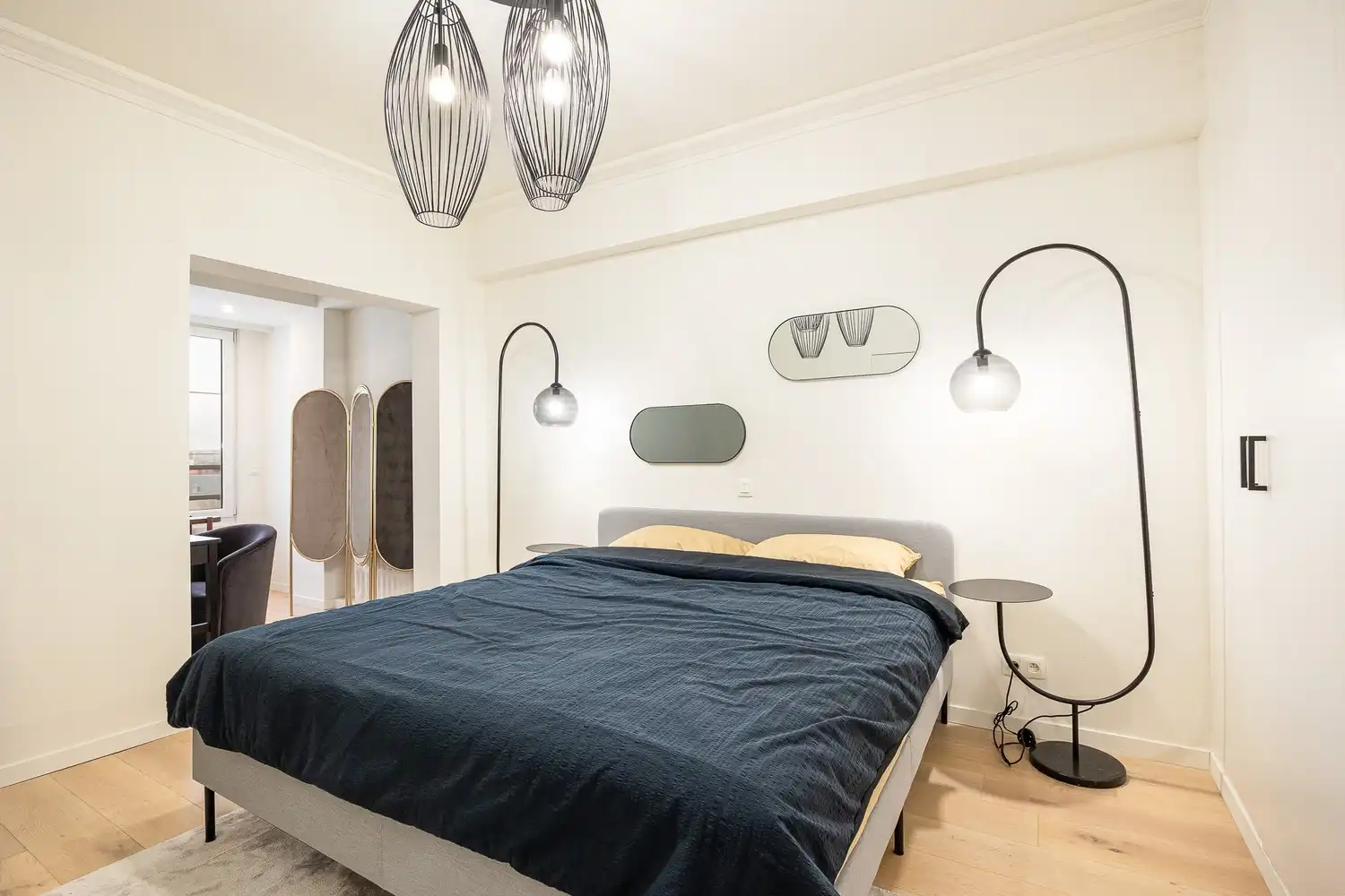 Stijlvol 2-slp app met terras en panoramisch uitzicht over Antwerpen foto 9