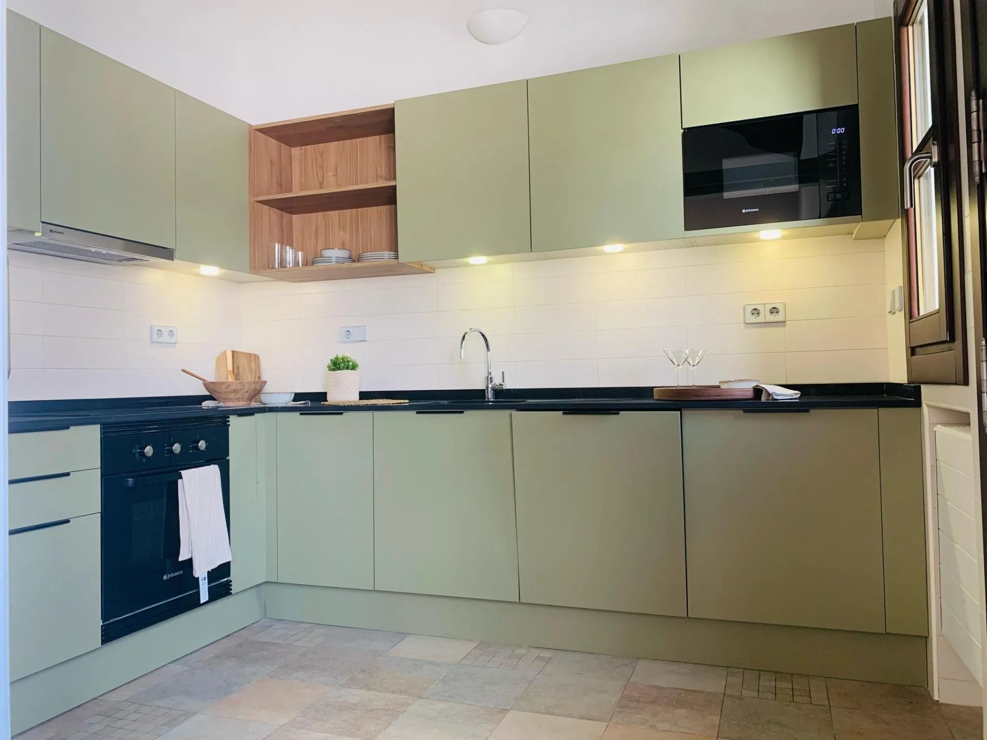 Wonen in stijl en rust: exclusieve vakantiewoningen met privézwembad op luxe Golf Resort foto 11