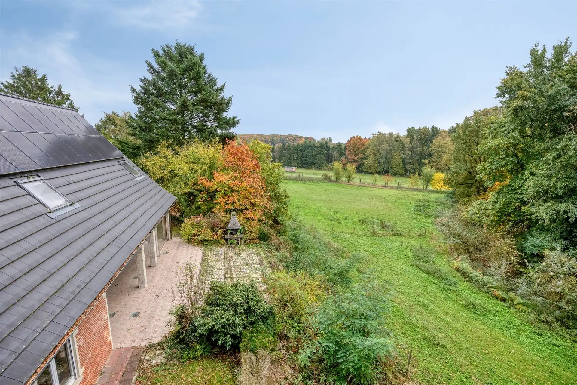 Unieke eigendom met veel potentieel op een domein van circa 85 are foto 2