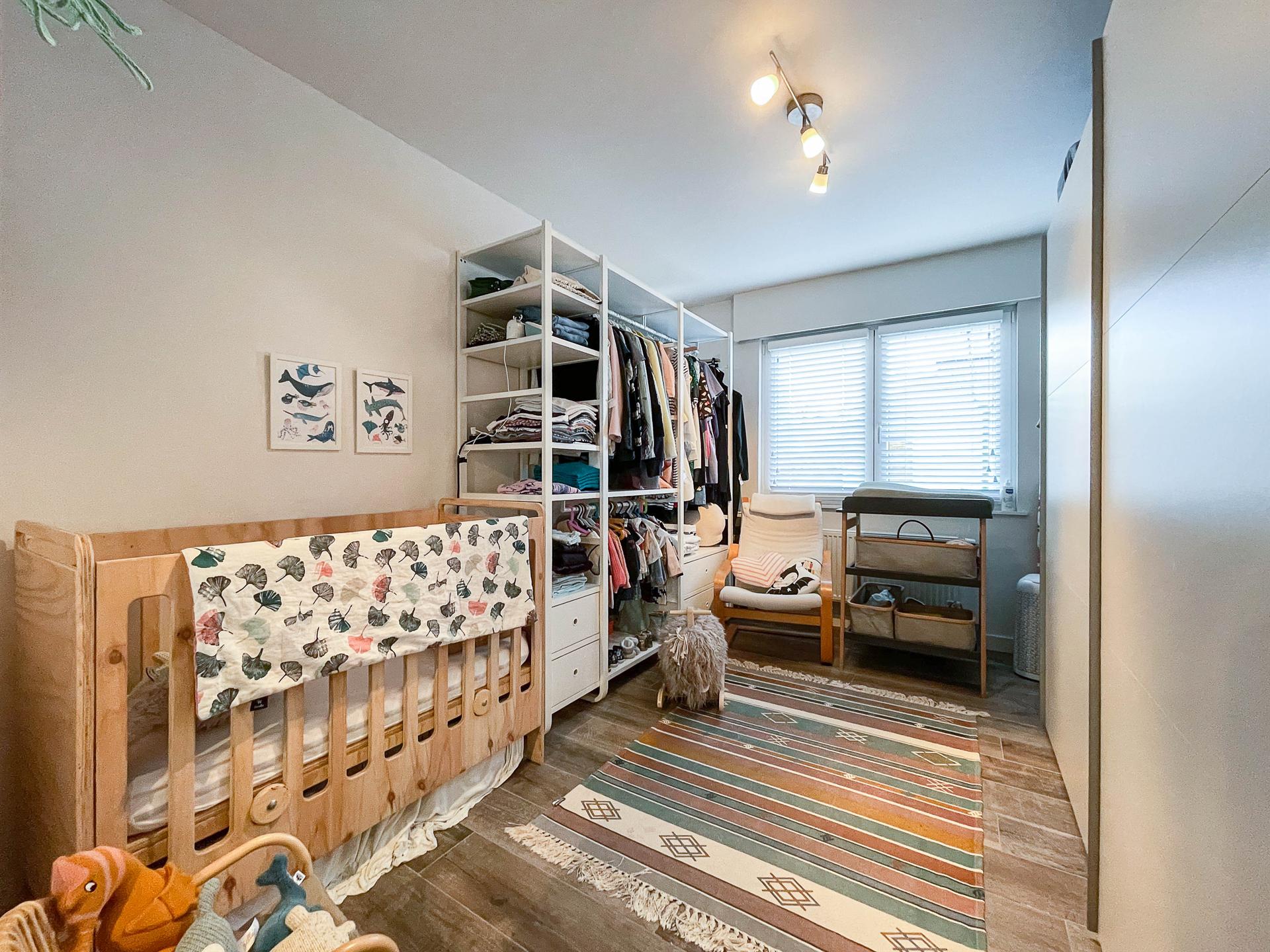 Instapklaar gelijkvloers appart. aan het Uilenspiegelplein.. foto 18