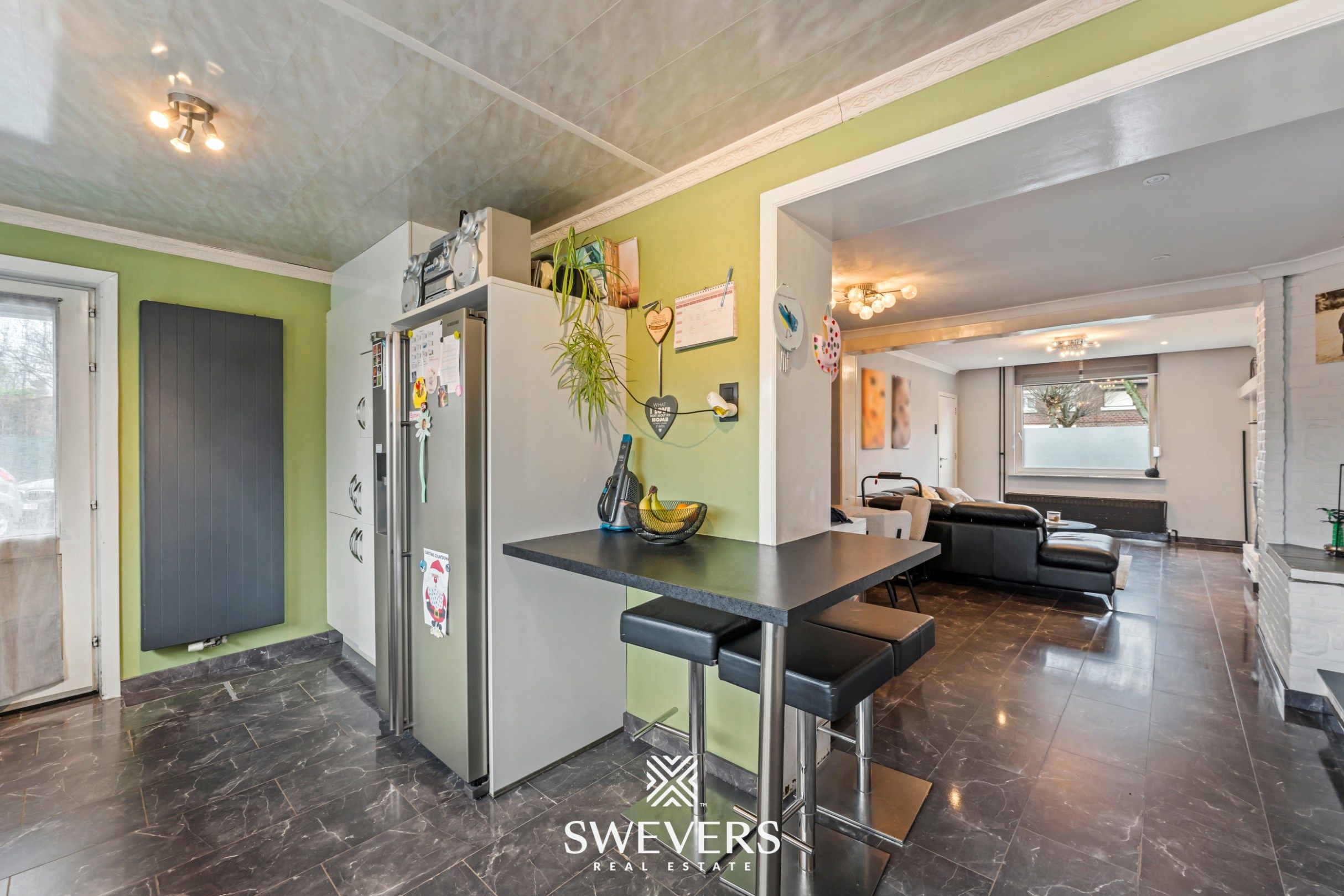 Instapklare gezinswoning met privacy en ideale ligging in Genk foto 14