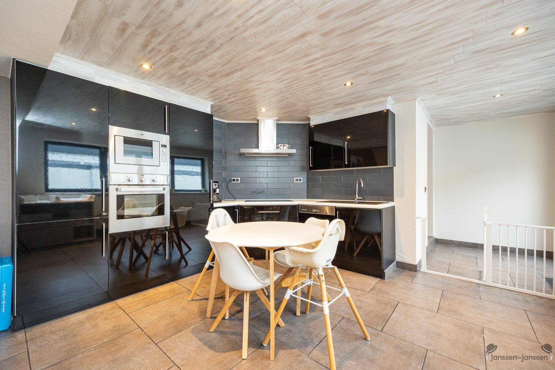 Gezellige gerenoveerde woning  foto 6