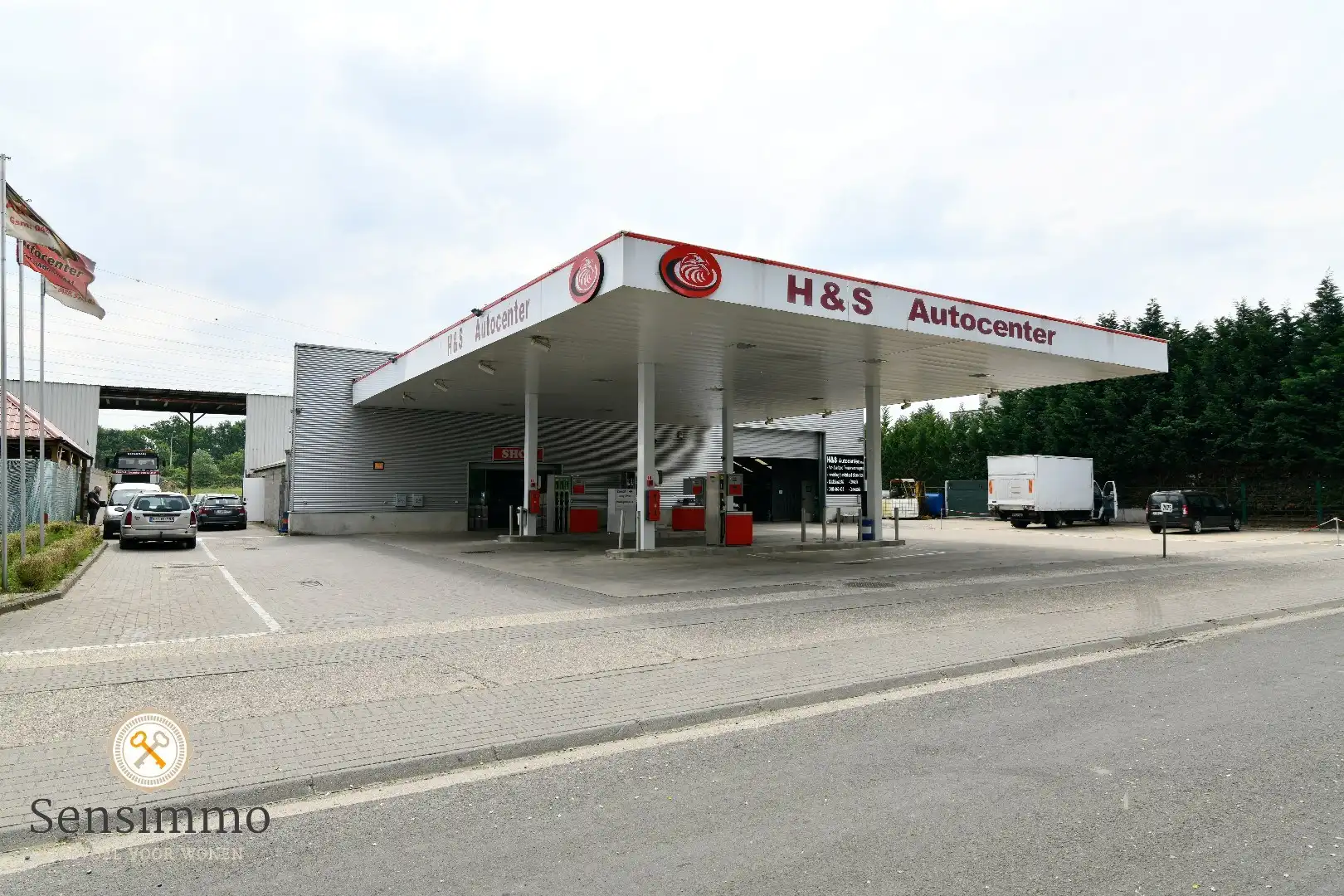 Tankstation met Shop op grens Genk-Zutendaal foto 9