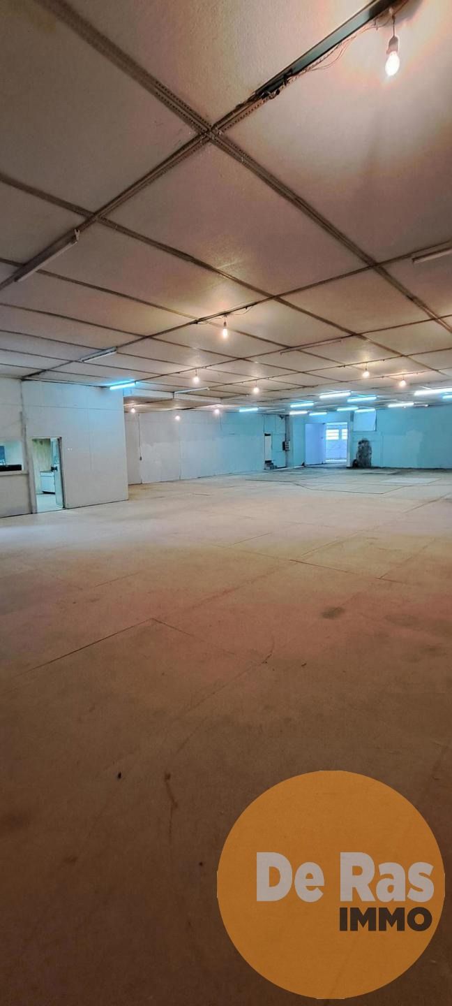 NINOVE - Magazijn 500m² met brede inrijpoort foto 7