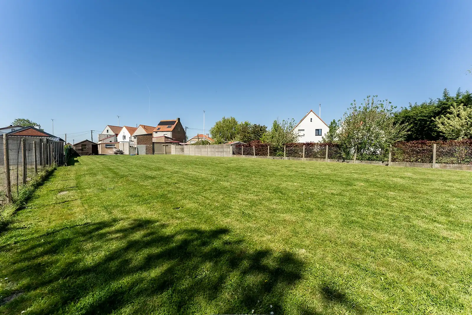 Instapklare Halfopen bebouwing op 1125 m² met ruime oprit foto 26