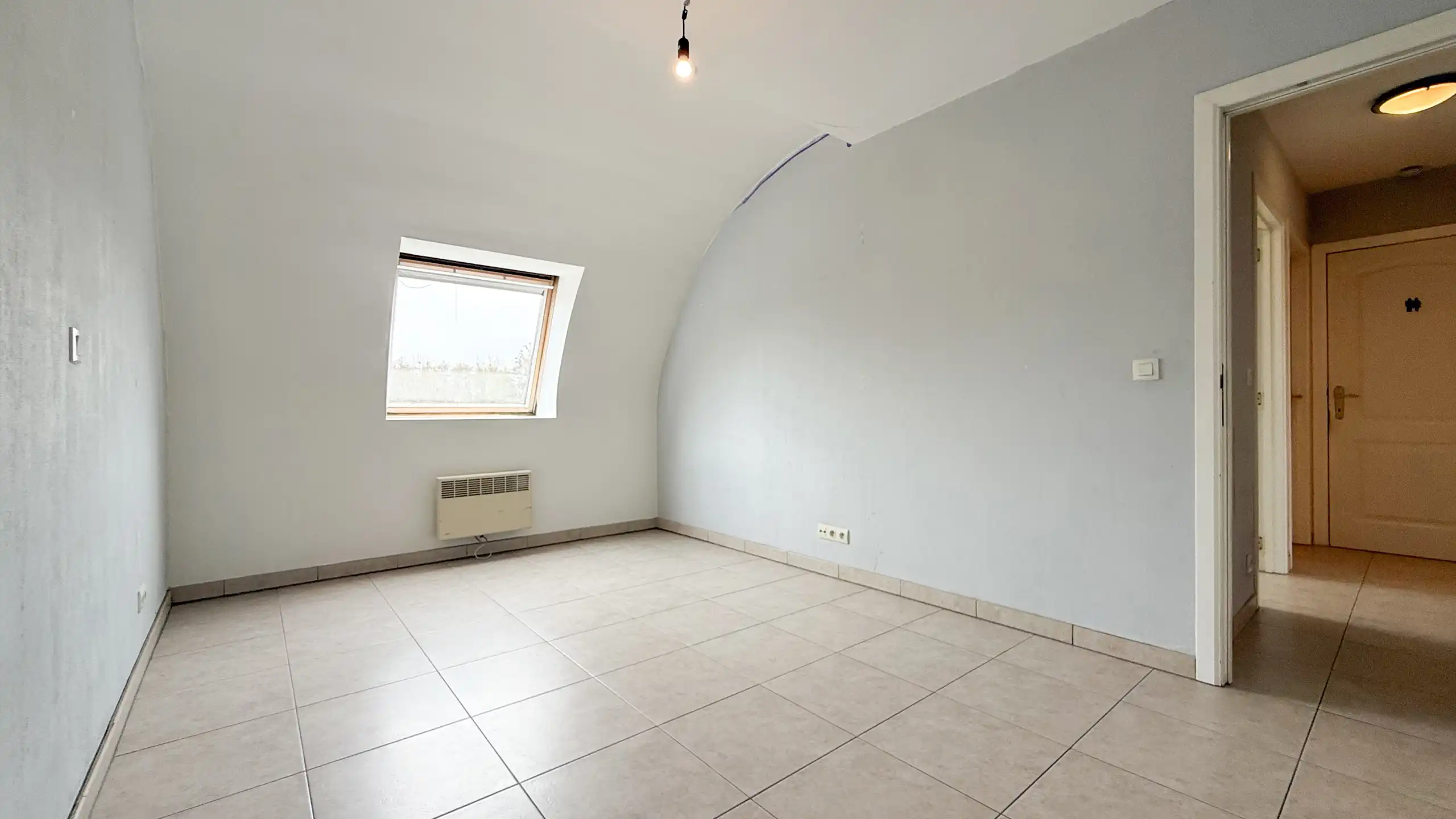 Duplex met 3 slaapkamers met dakterras in hartje Zolder! foto 17
