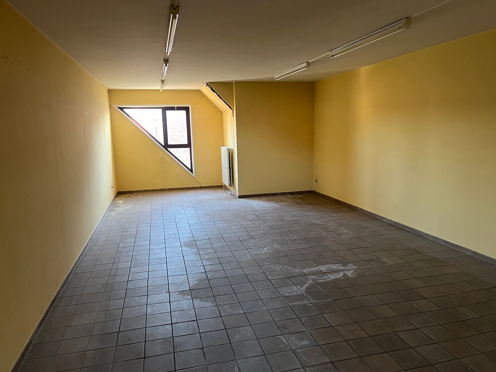 Polyvalente en opsplitsbare commerciële building in centrum Aartselaar foto 17