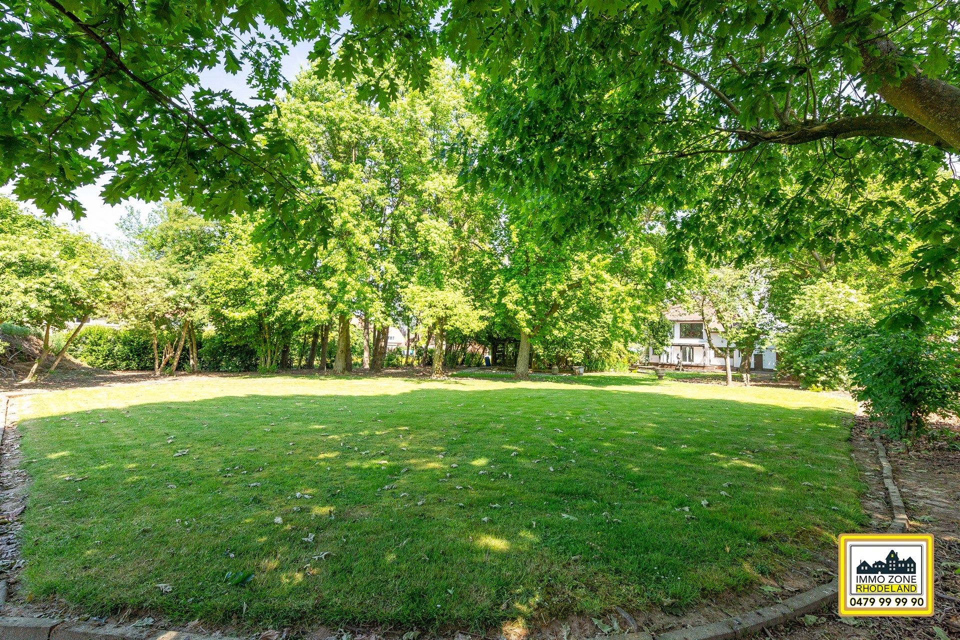 Exclusieve villa met prachtige tuin foto 31