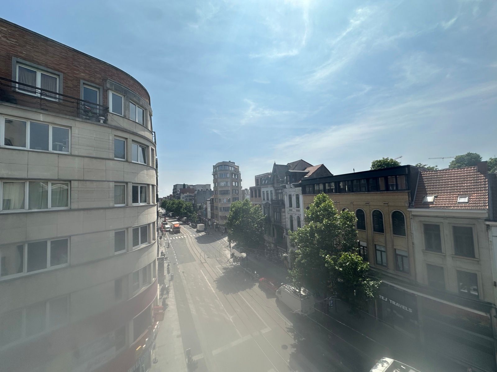 Zonnig 100% instapklaar appartement op centrale locatie! foto 10