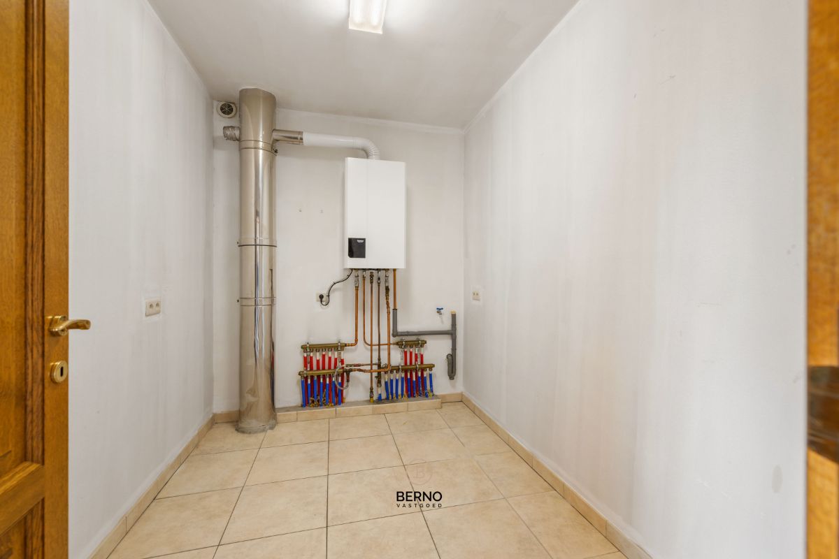 Ruim appartement in centrum Hamme foto 8