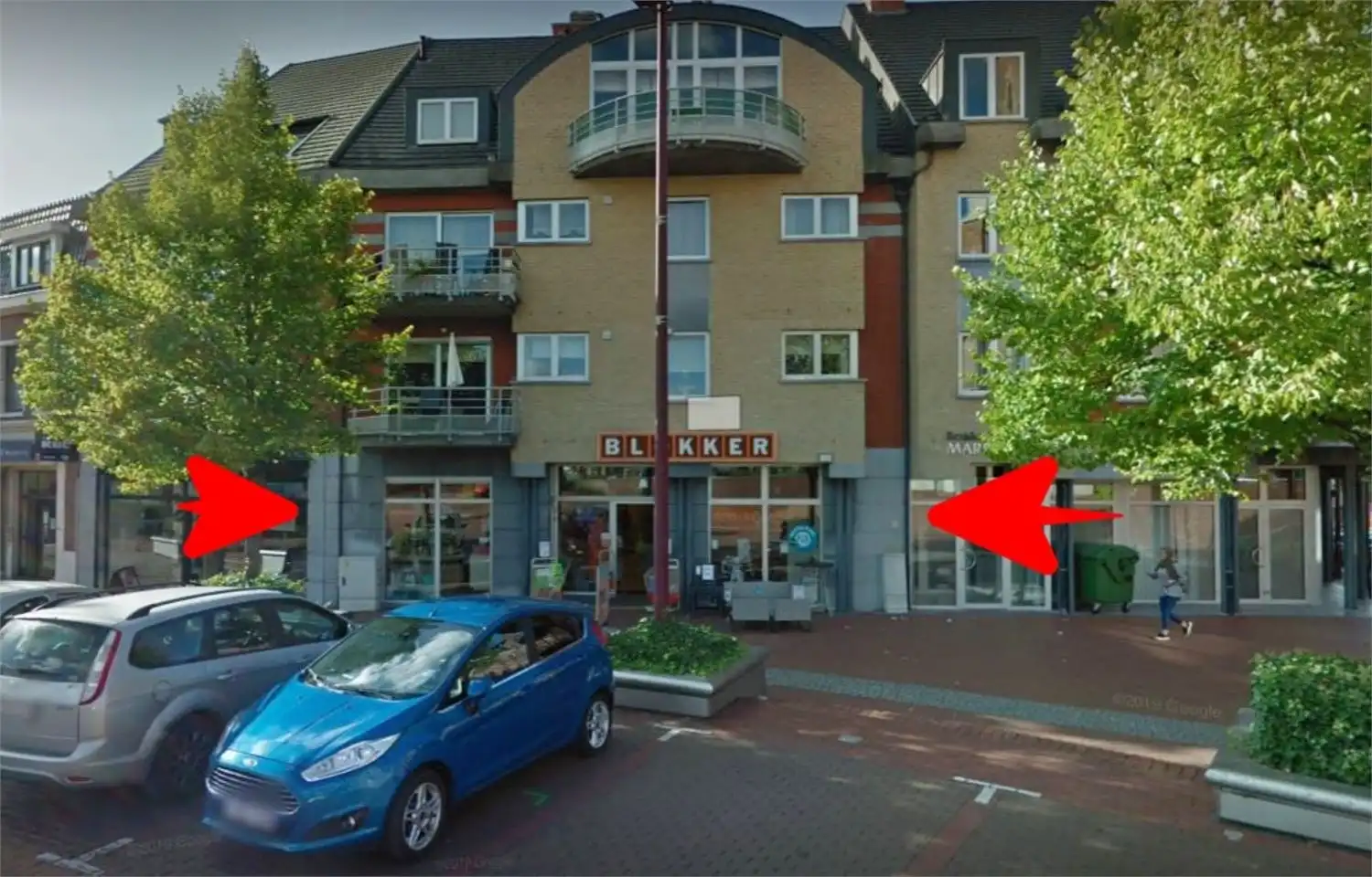 RUIM COMMERCIEEL GELIJKVLOERS/KANTOOR BERINGEN foto 2