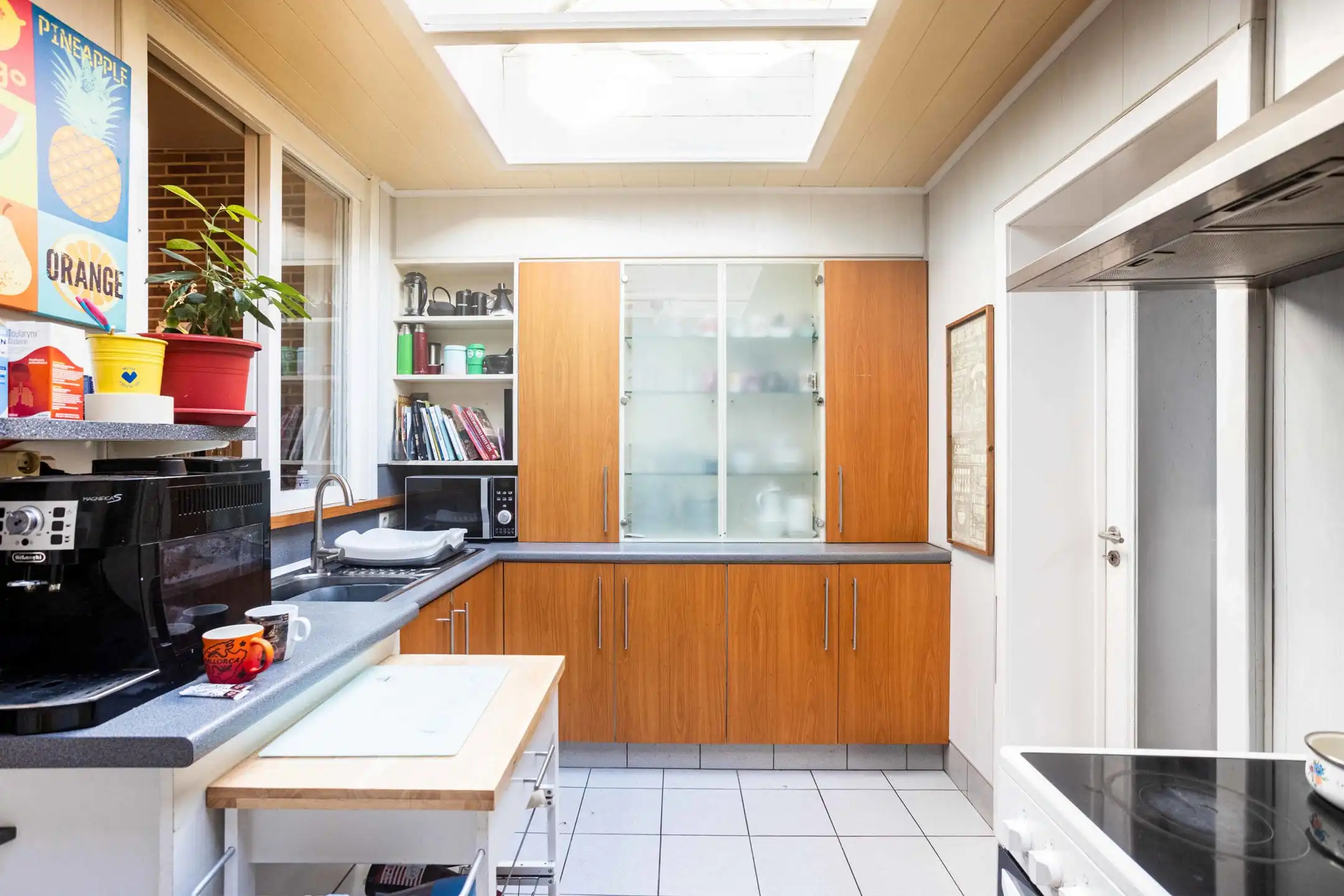 Comfortabele woning met tuin en private parking foto 6