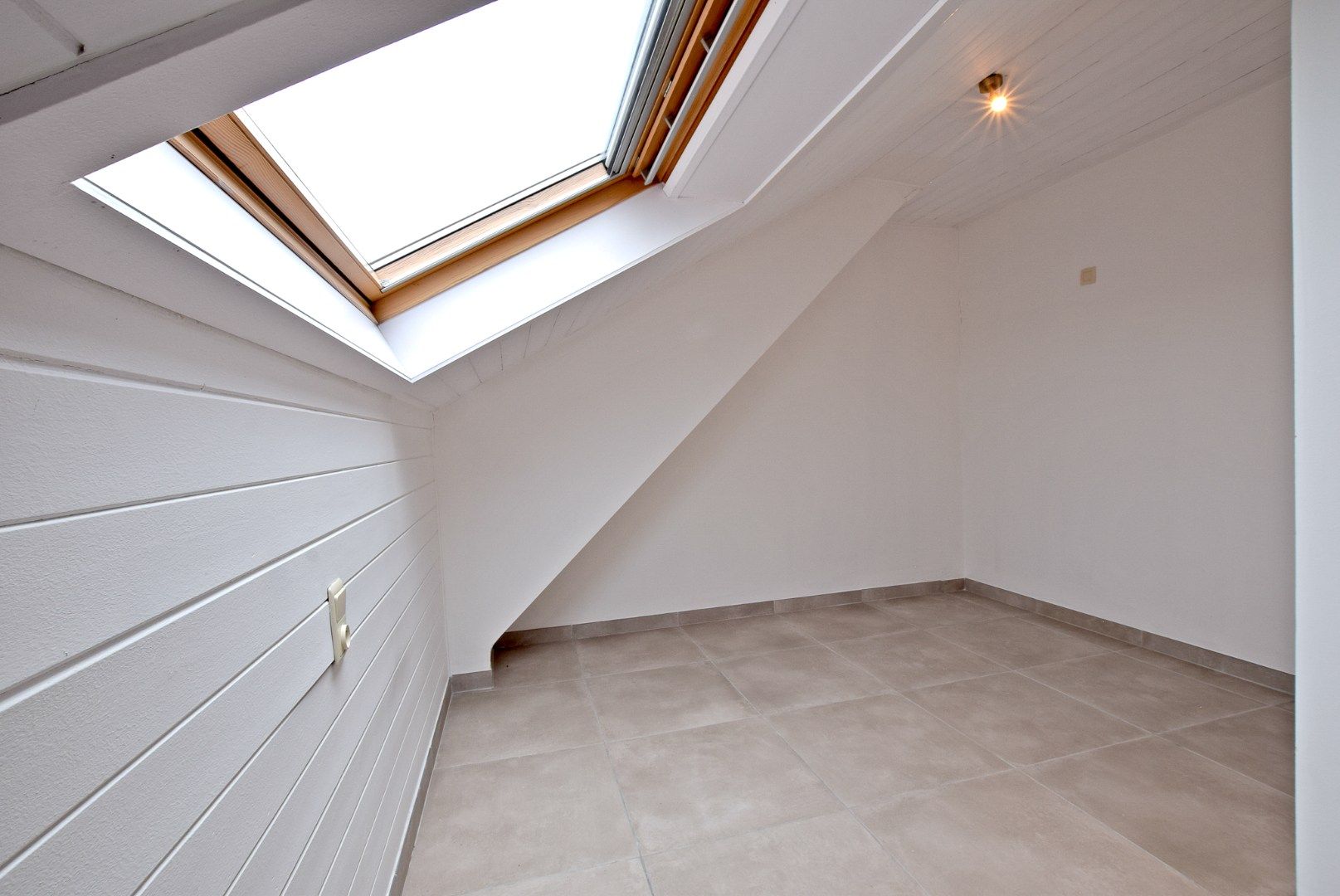 Investeringsvastgoed (gerenoveerd in 2024) omvat 2 afzonderlijk te verhuren appartementen samen 145m²! foto 13