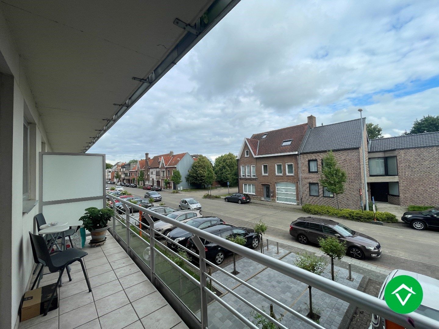 Centraal gelegen appartement met 2 slaapkamers en garage te Roeselare foto 13