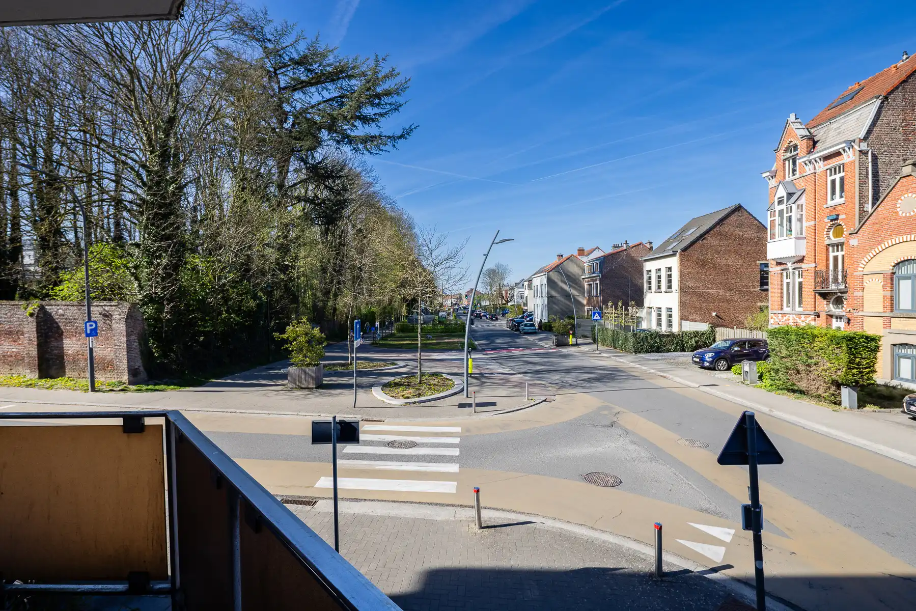 Gerenoveerd appartement met 2 slaapkamers foto 19