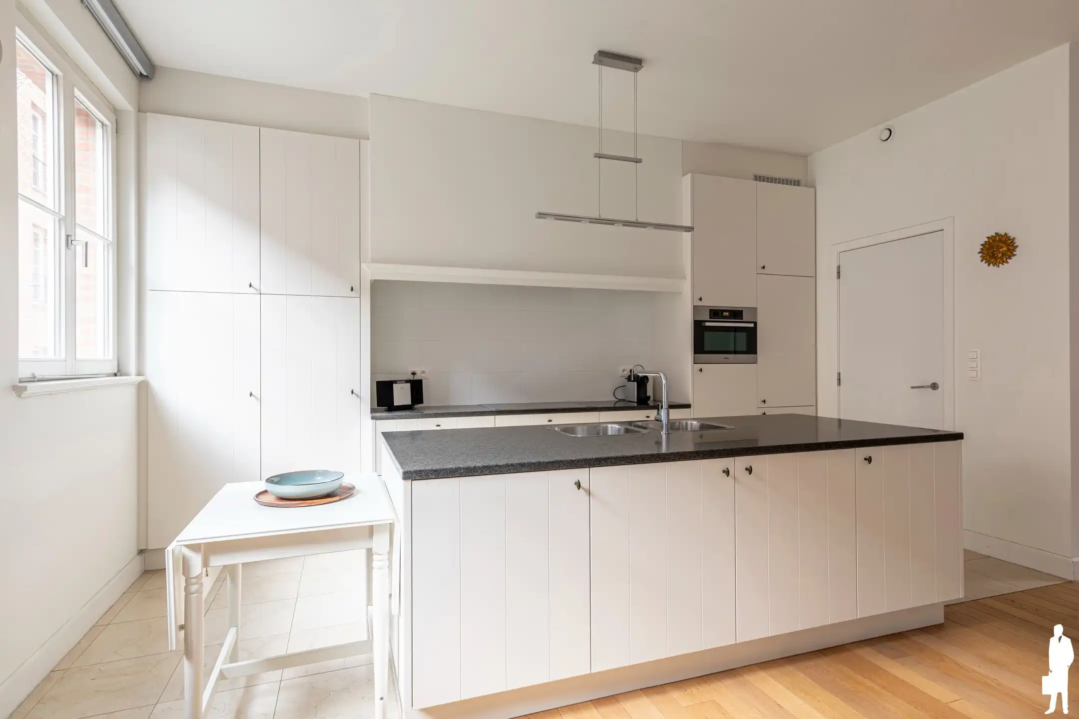 Instapklaar tweeslaapkamerappartement in hartje Turnhout foto 6