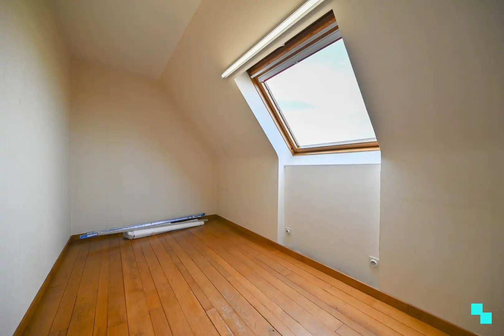 Landelijk gelegen open bebouwing op grens Lendelede, Izegem en Sint-Eloois-Winkel foto 25