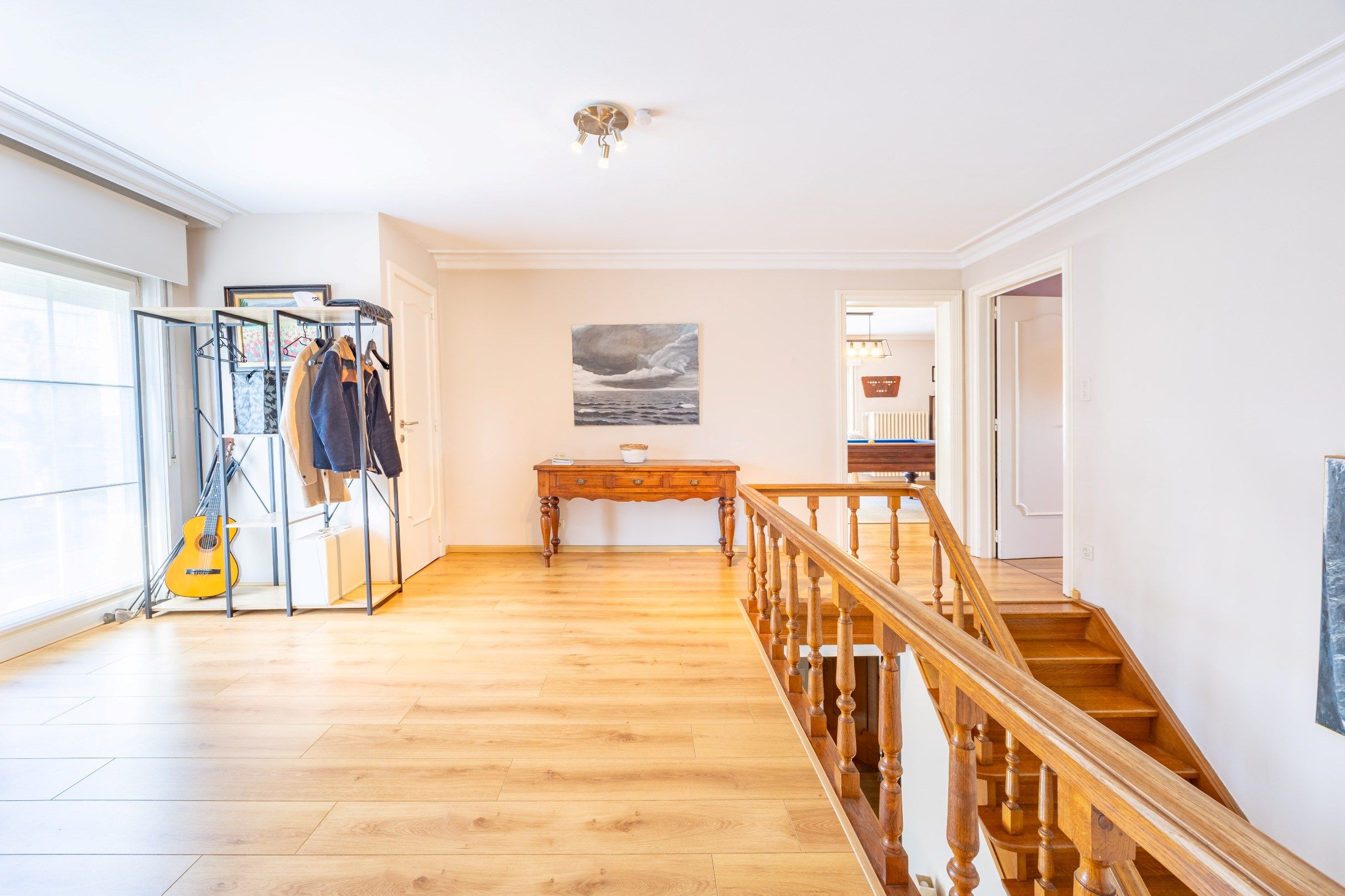 STATIGE VILLA MET MAGAZIJN foto 21
