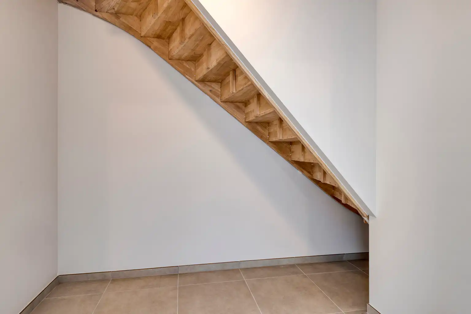 Instapklare kijkwoning te koop in Woonerf Hulstbos, Arendonk foto 6