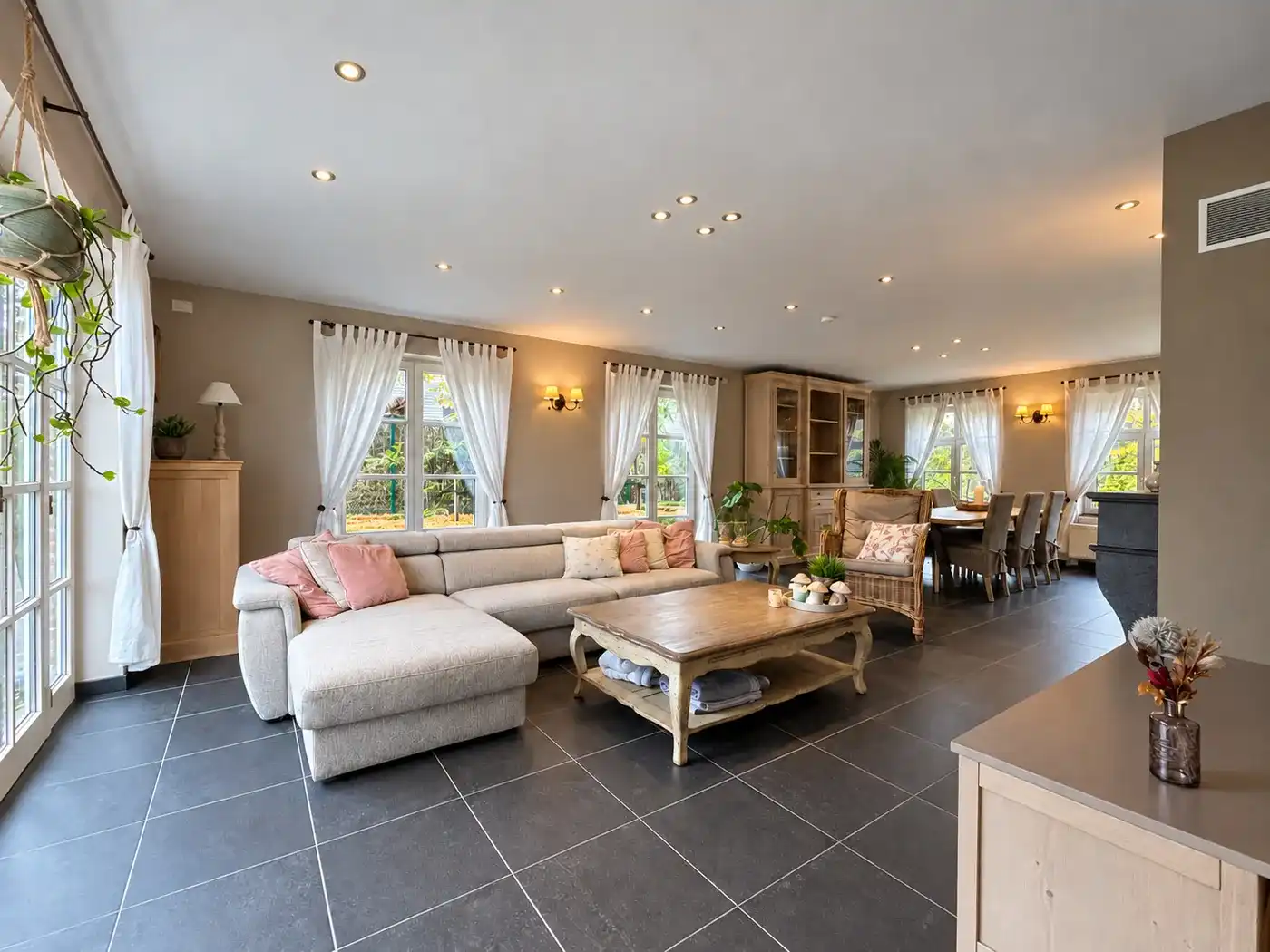 Moorslede – Alleenstaande woning met 4 slaapkamers  foto 3