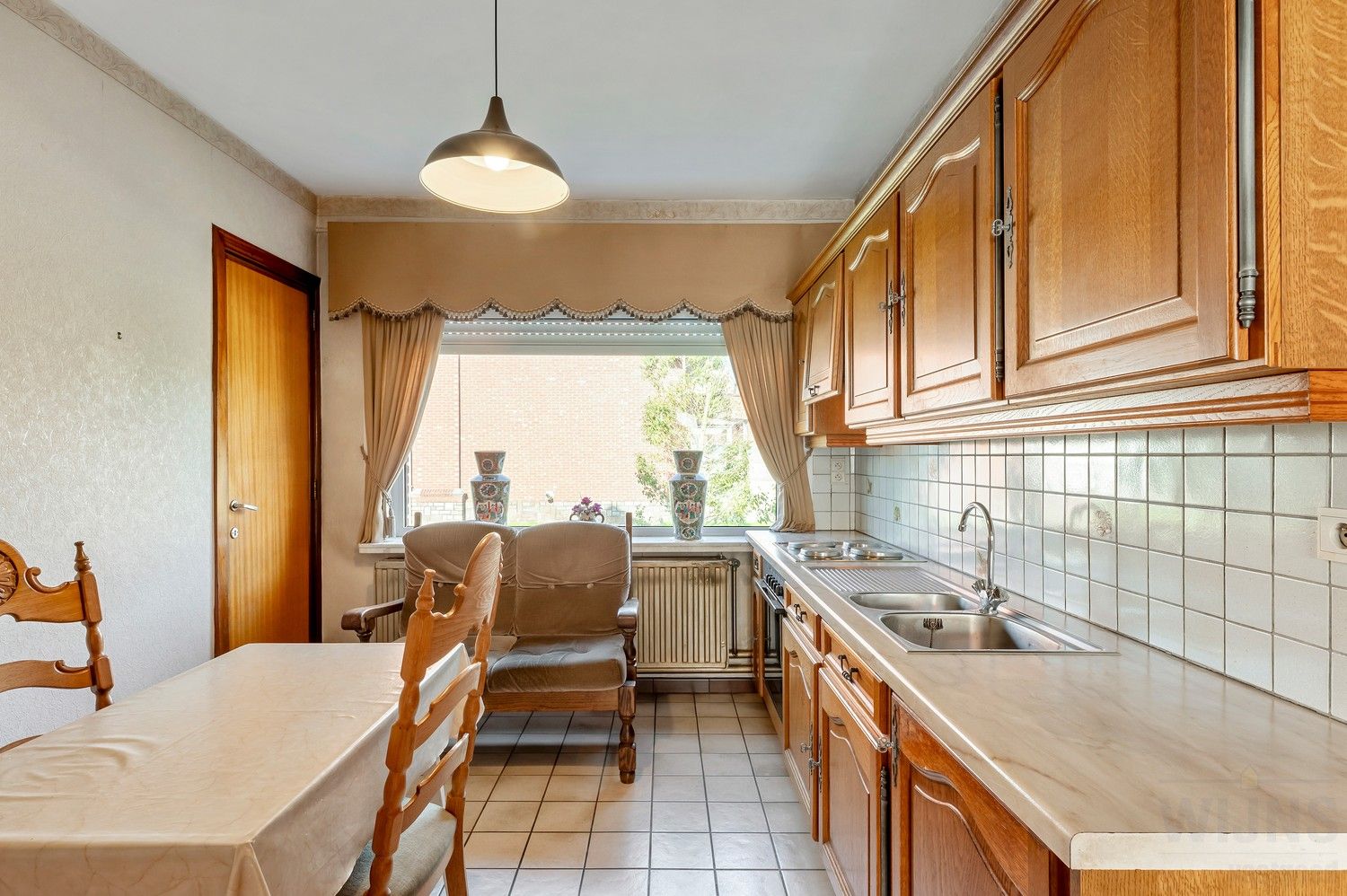 Charmante woning op 675 m². foto 11