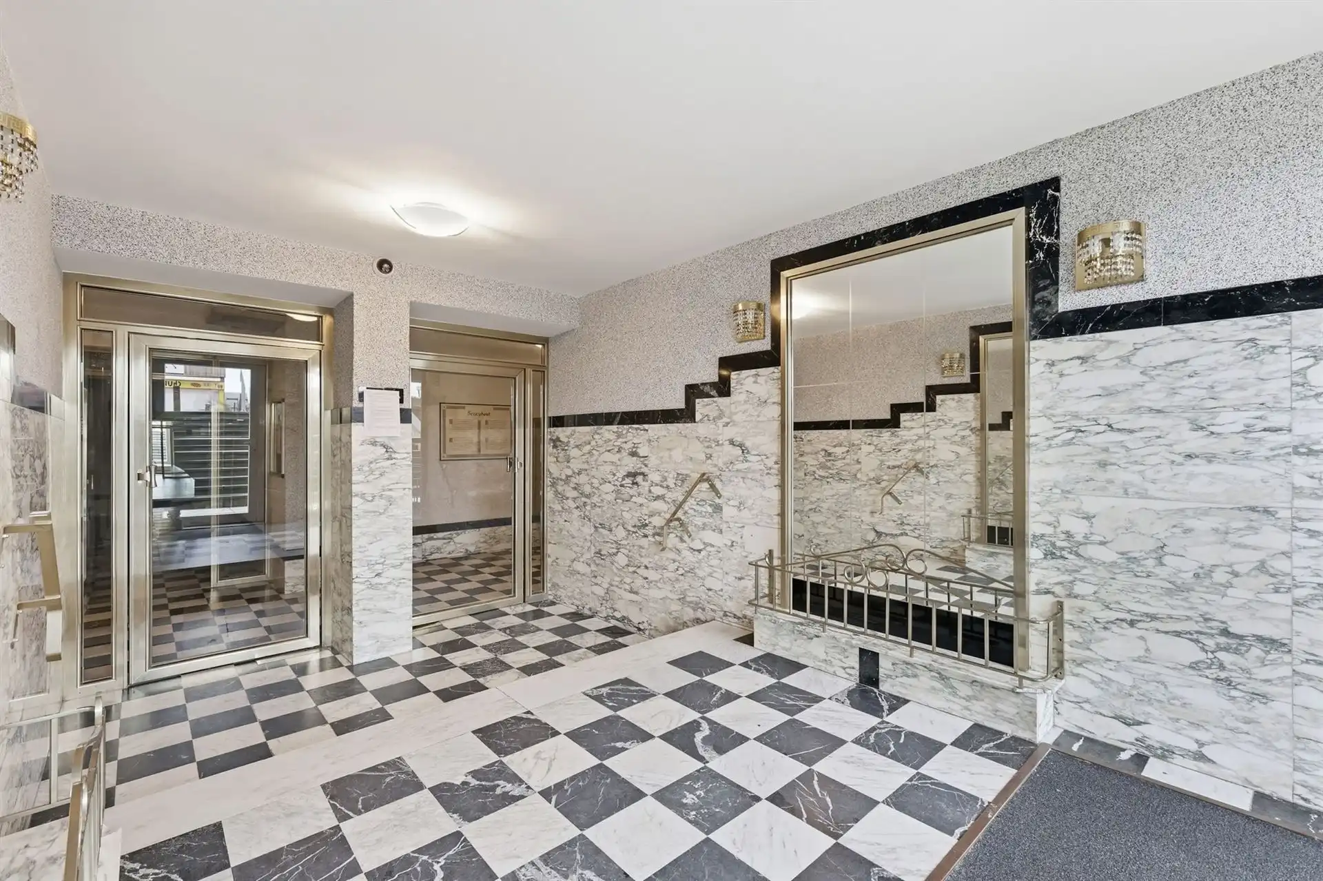 ZONNIG / INSTAPKLAAR  foto 20