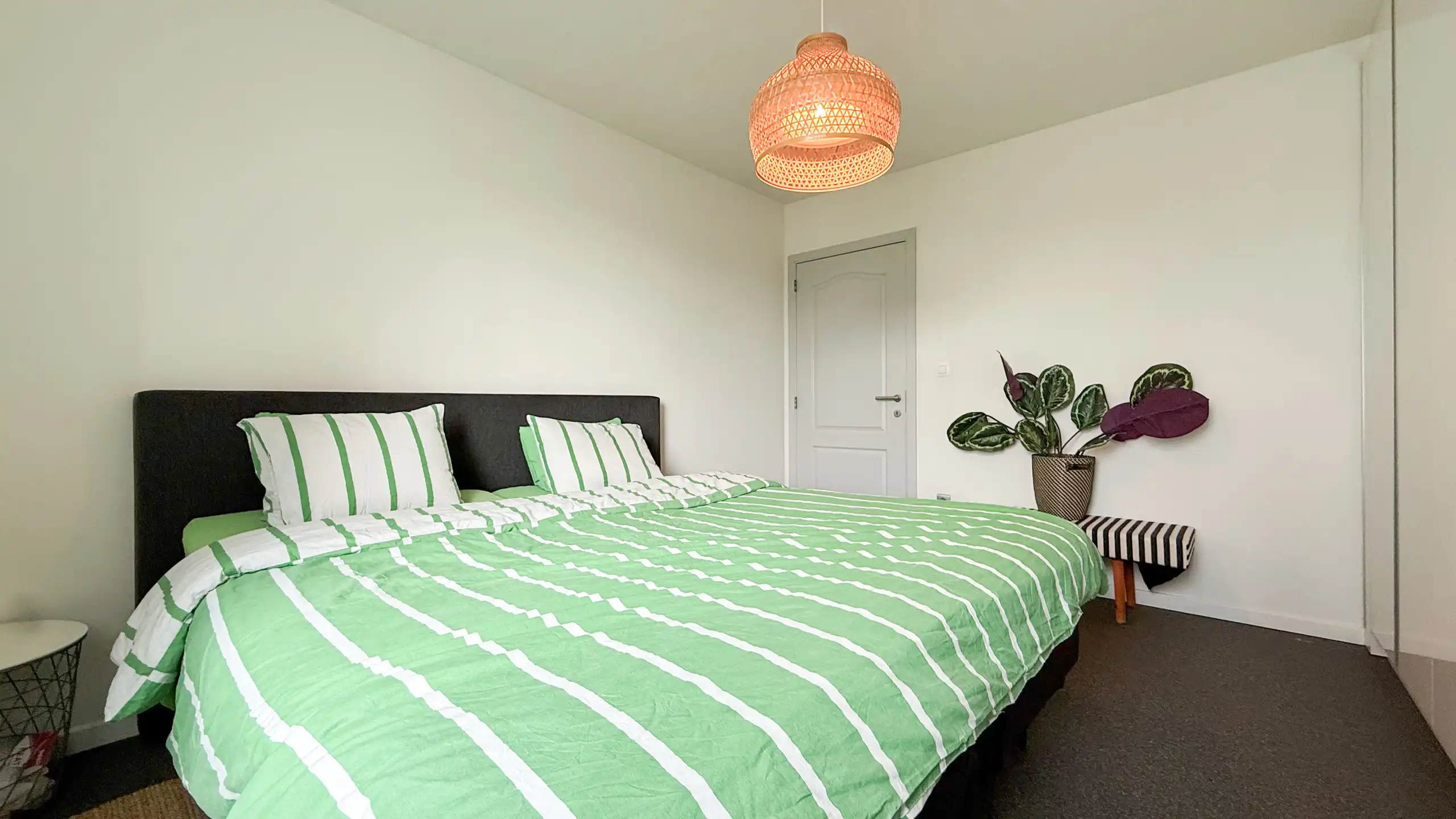 Ruim energiezuinig duplex appartement met 3 slaapkamers! foto 24
