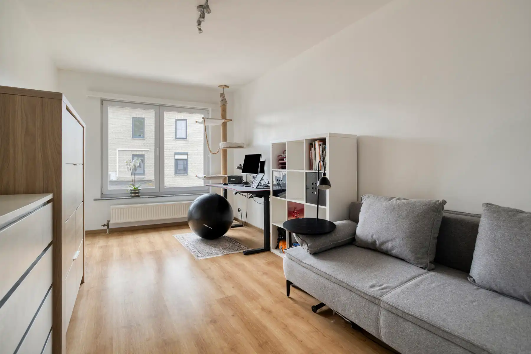 Rustig gelegen hoekappartement in een kleine residentie foto 14