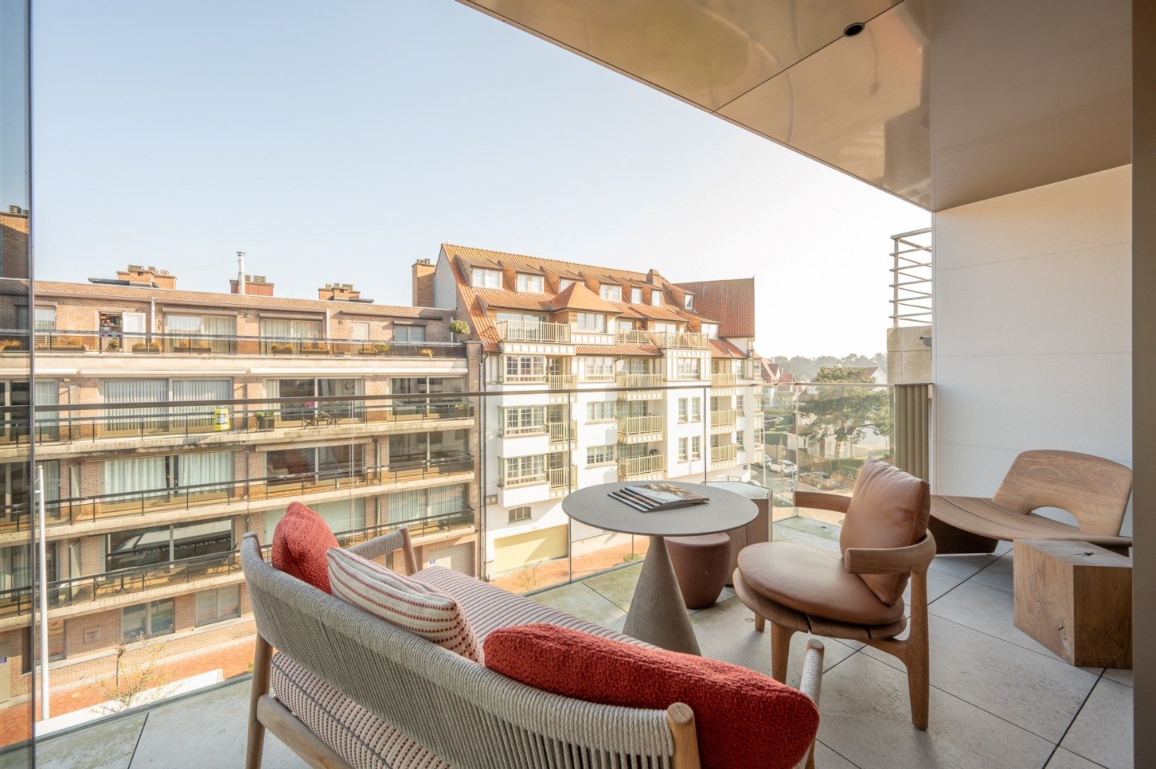 Schitterend nieuwbouwappartement met een uitzonderlijke gevelbreedte te Van Bunnenlaan foto 3