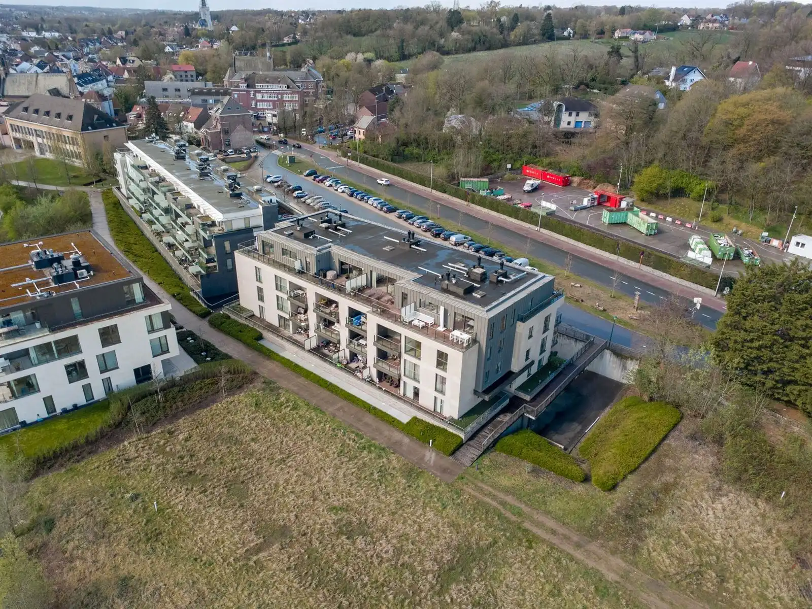 Prachtige penthouse met 3 slaapkamers en dubbel terras foto 25