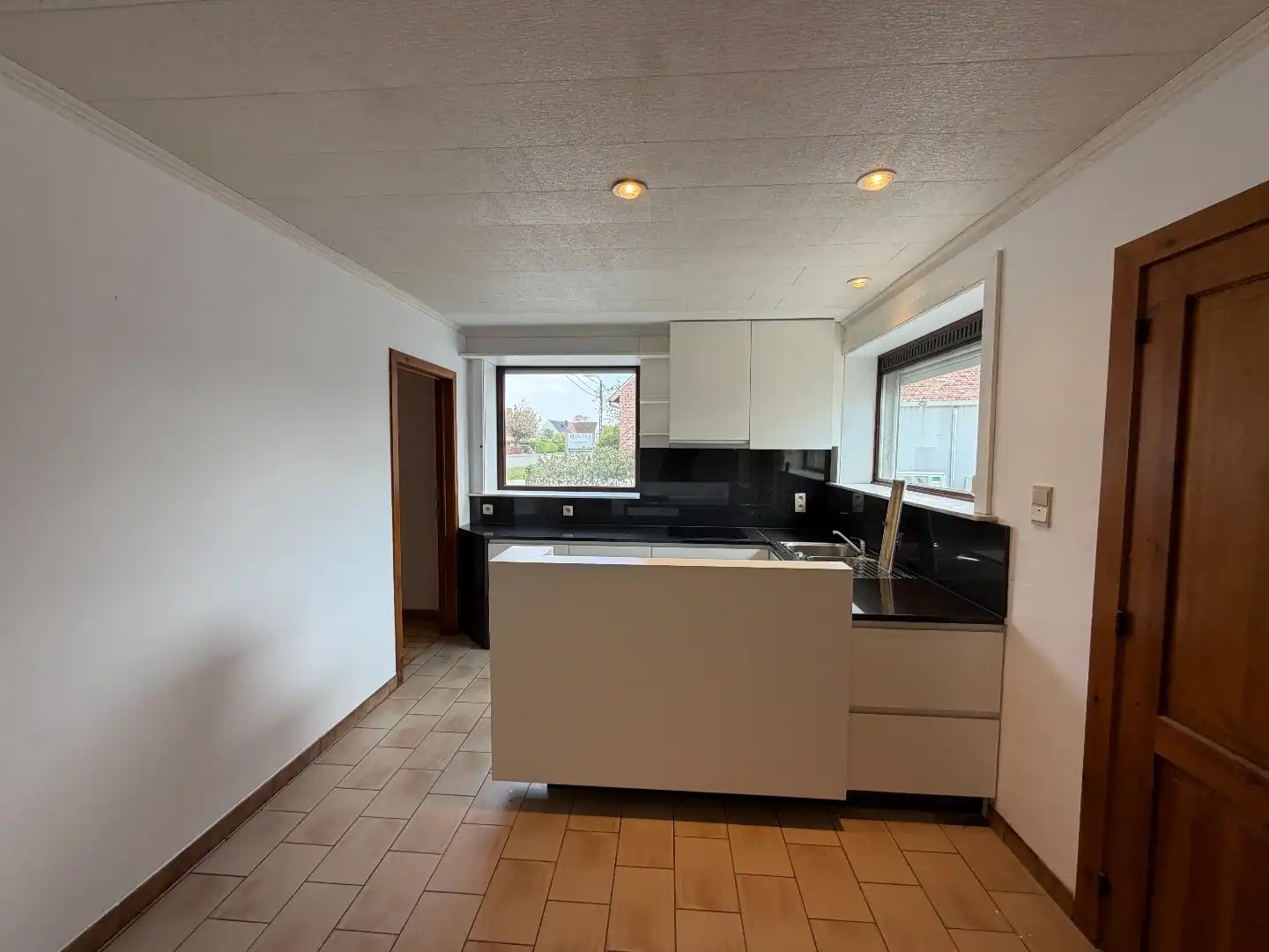 Woning met 3 slaapkamers en garage foto 6