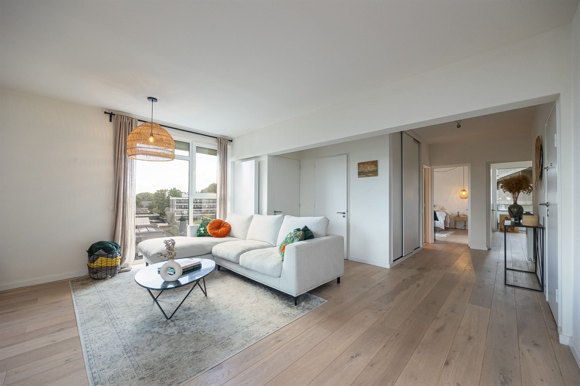 Instapklaar en lichtrijk hoekappartement nabij het Rooi foto 9