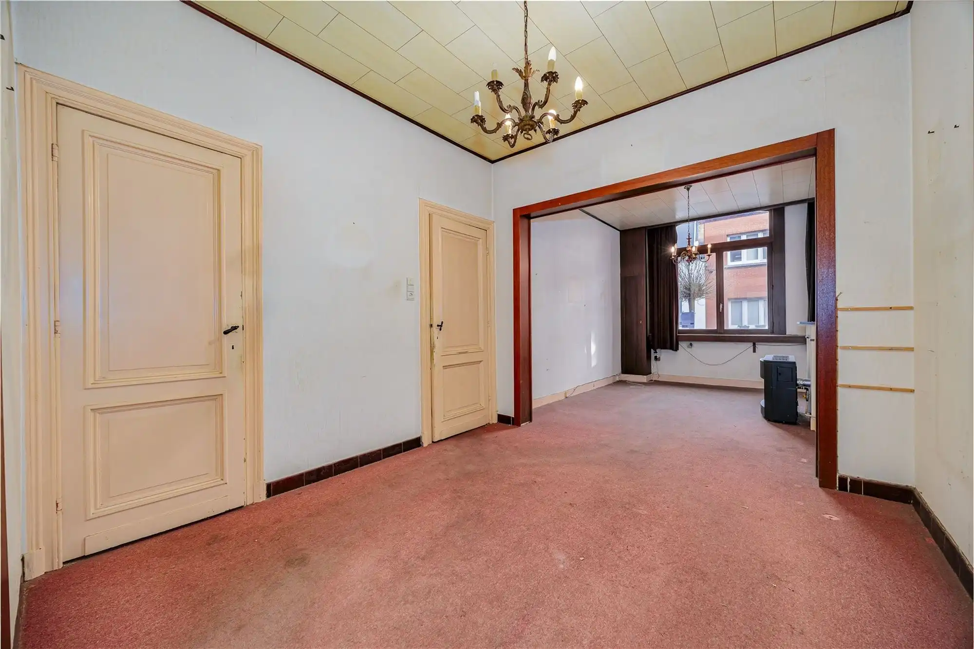 Te renoveren woning met 3-4  slk met gezellige tuin foto 4