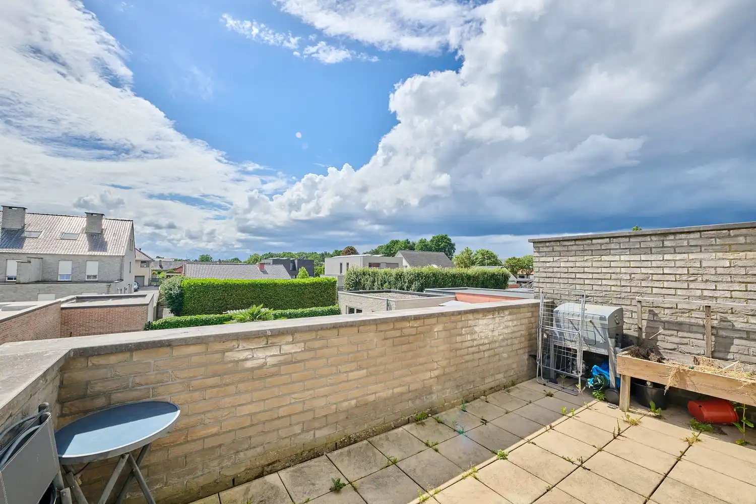 Goed onderhouden duplex appartement nabij de stadsrand foto 13