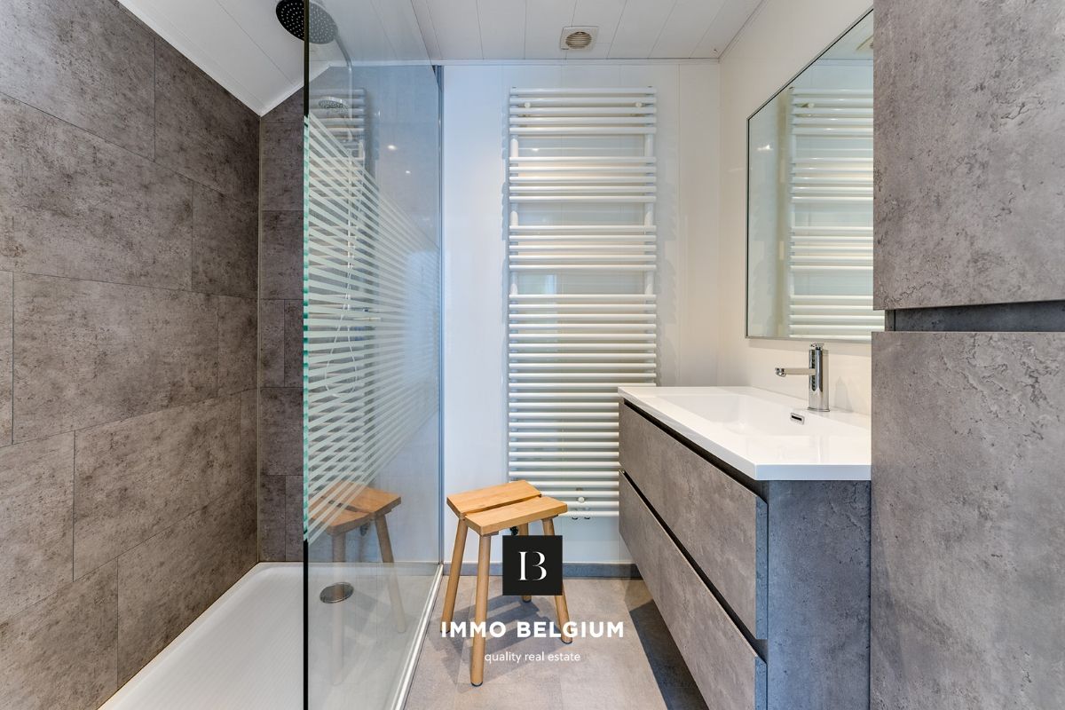 Goed onderhouden vakantiewoning nabij het bos foto 7