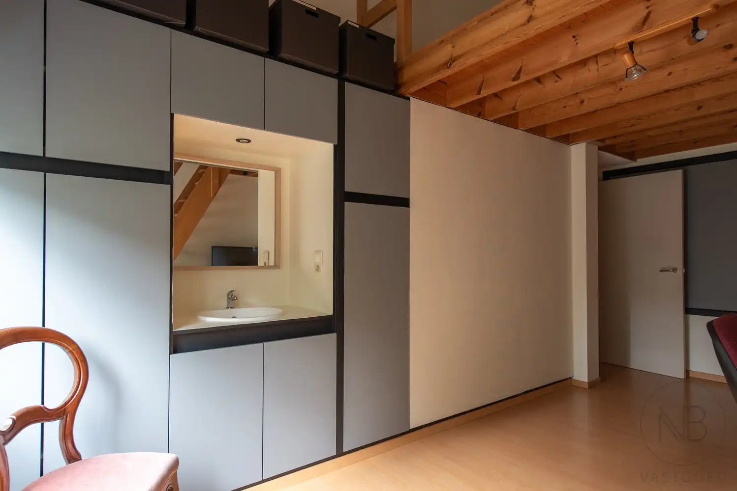 Moderne villa  met zwembad op toplocatie in Genk - instapklaar en future-proof foto 30